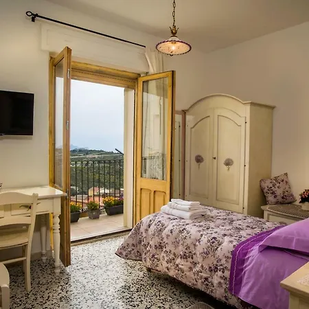 Couette-café Aria Ona Villagrande Strisaili