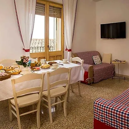 فندق مبيت وإفطار Aria Ona Villagrande Strisaili