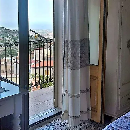 Aria Ona فندق مبيت وإفطار 3*